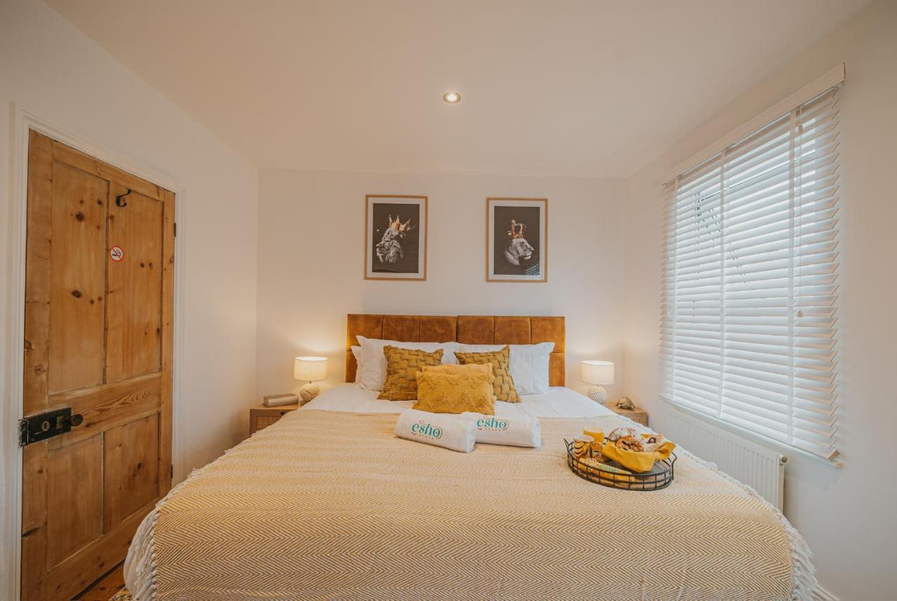 Cotswolds- Homely 2 Bed House With Garden, Wifi - Esho Stays Cirencester Exteriér fotografie